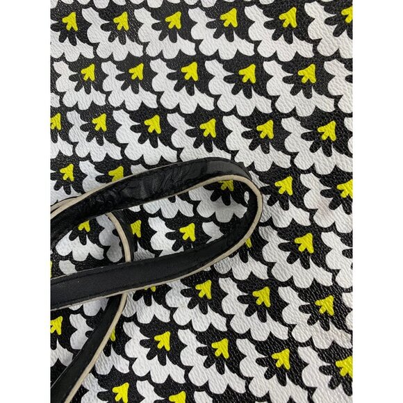 Vera Bradley Women's Large Daisy Purse - Picture 3 of 5